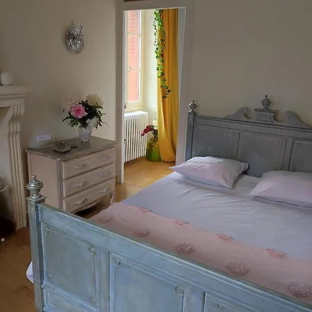 D'hotes Chez Sylvie Et Guy Quenard Nocleg ze śniadaniem 3*